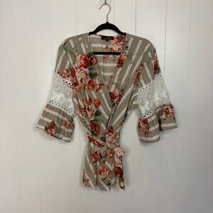 Suzanne Betro Kimono Sleeve Floral Lqce Boho Wrap Belt Blouse Top Shirt Size 2X